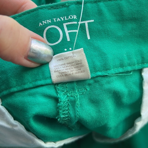 LOFT Original Straight Shorts 14 - Picture 6 of 6